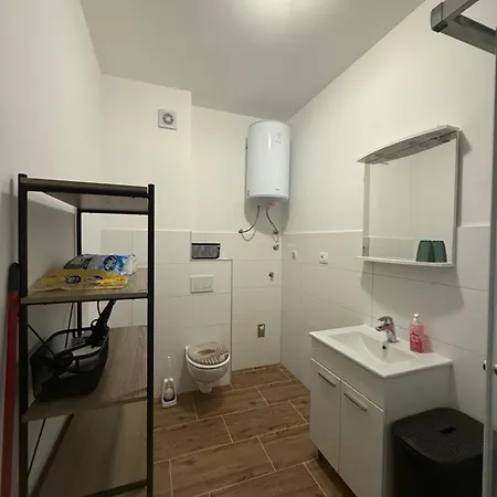 Seaesta Dino Apartment Okrug Gornji