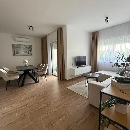 Seaesta Dino Apartment Okrug Gornji
